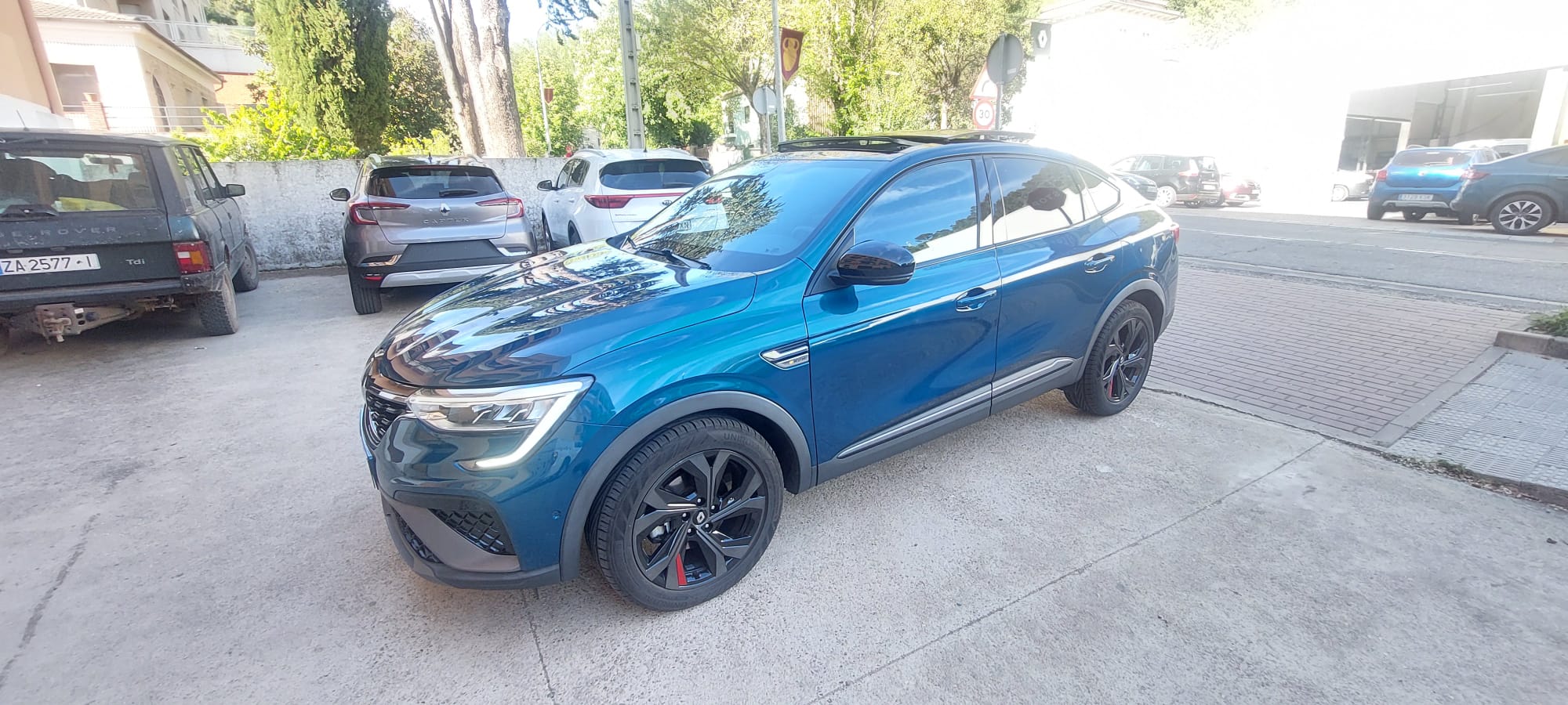 Renault Arkana 1.6 hybri 145cv foto 15